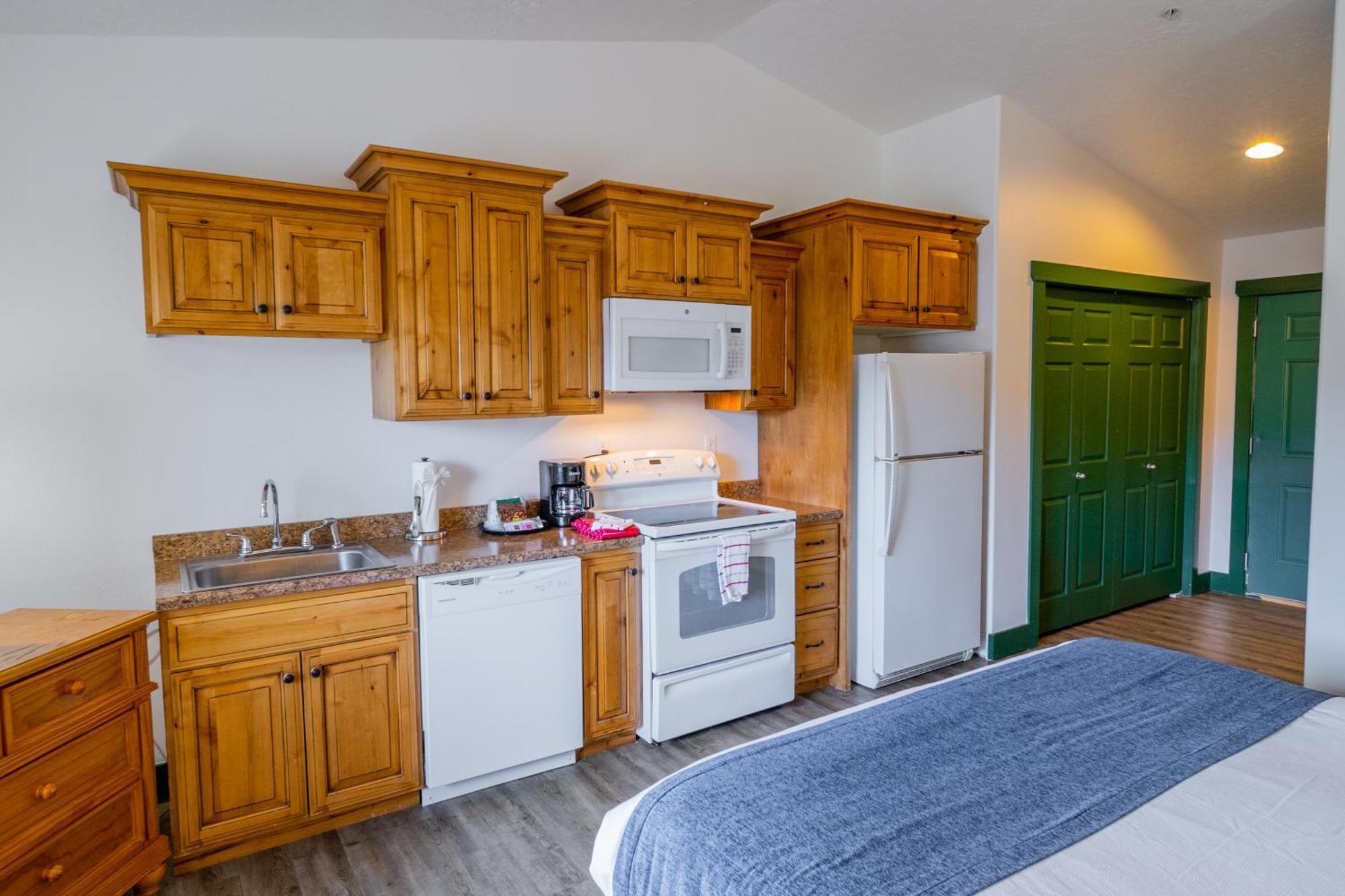 Teton Valley Motel Виктор Экстерьер фото