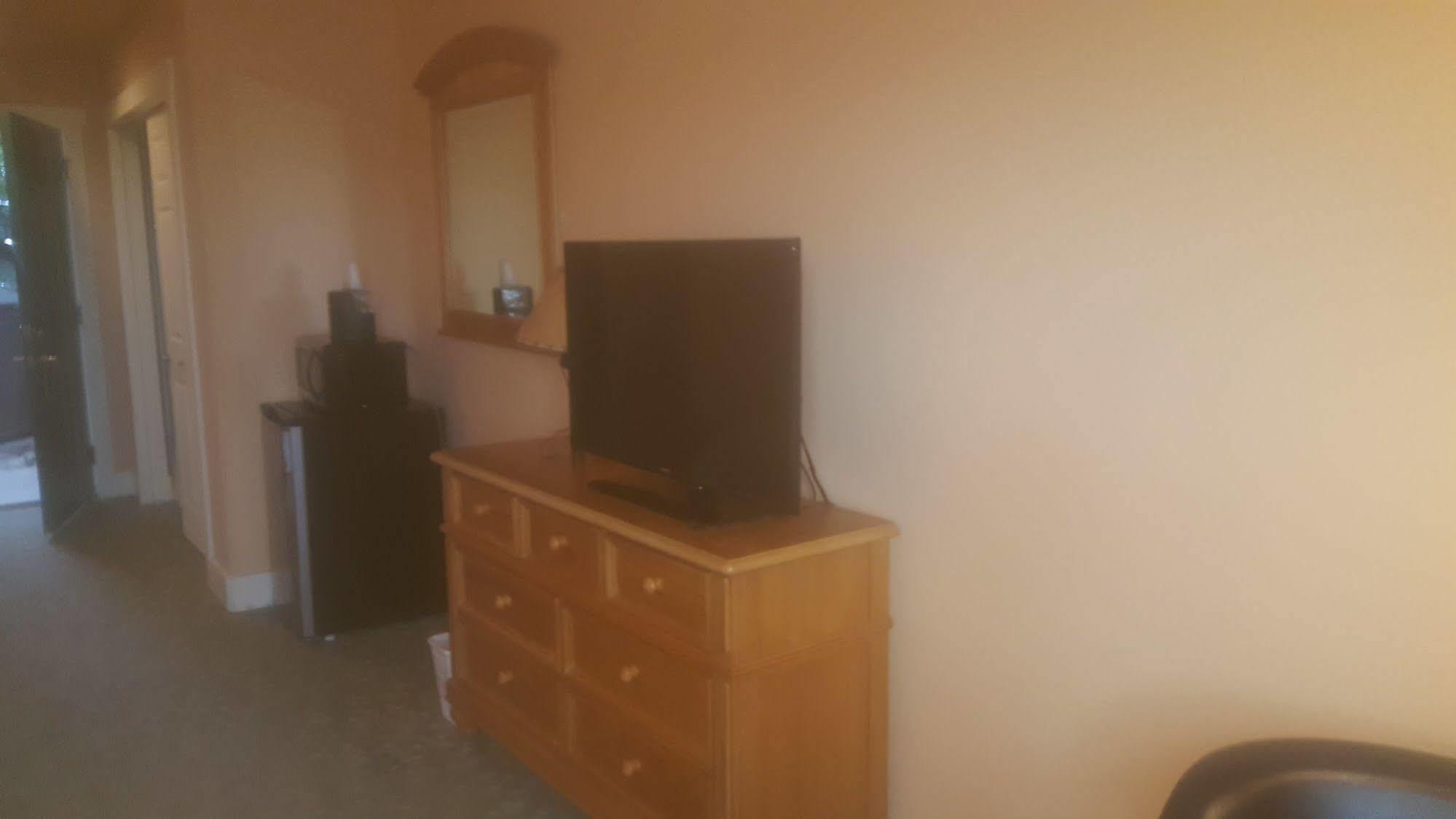 Teton Valley Motel Виктор Экстерьер фото